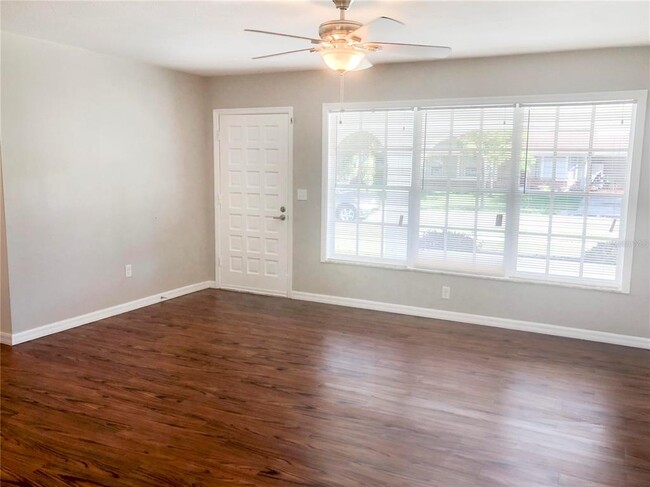Foto del edificio - 8153 Boca Grande Ave