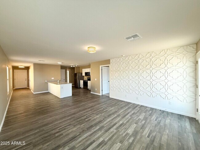 Foto del edificio - 1036 W Verde Ln