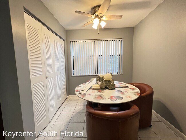 Building Photo - 3 br, 2.5 bath House - 12162 Pasadena Way
