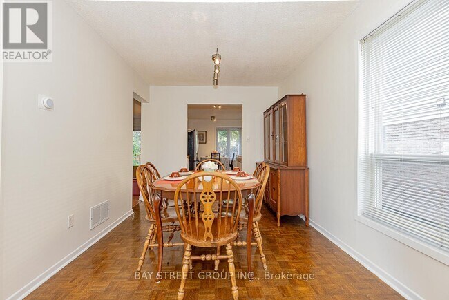 Building Photo - 36 Lilac Ave