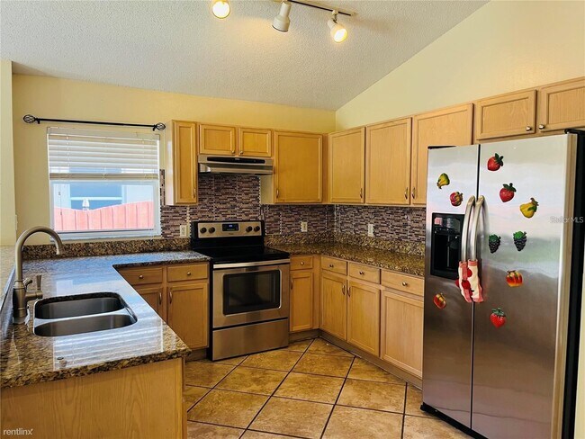 Building Photo - 4 br, 2 bath House - 1008 Soaring Eagle Lane