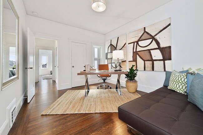 Building Photo - "Spacious 3-Bedroom Gem with 2 Full Baths in the Heart of San Francisco – 1938 Sq Ft of Modern Co...