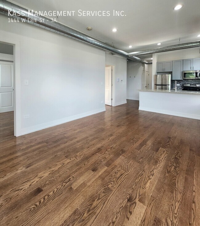 Foto del edificio - 1444 W Erie St