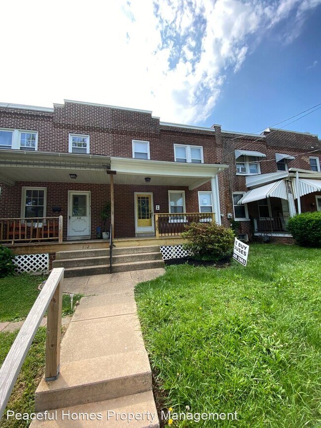 Building Photo - 3 br, 2 bath House - 430 New Holland Ave