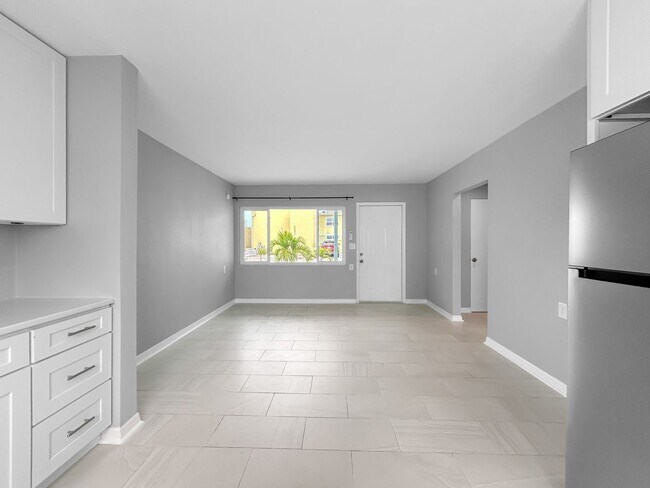 Foto del edificio - 17615 Lee Ave