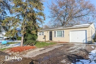Building Photo - 760 Larkdale Row
