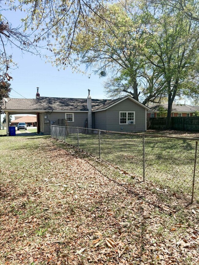 Foto del edificio - Charming 2-bedroom, 1-bath home