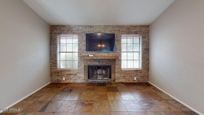 Foto del edificio - 11638 N 109th St