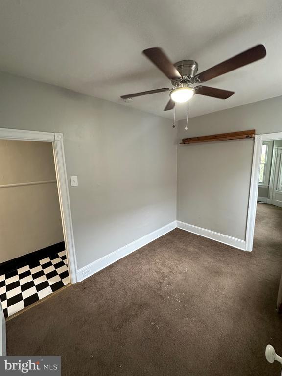 Foto del edificio - 5524 Larchwood Ave