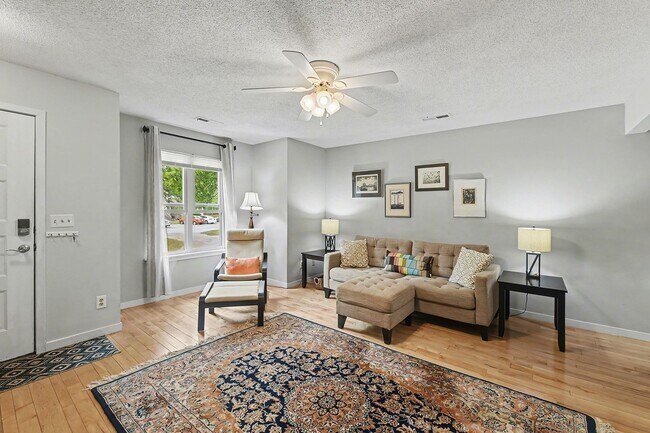 Foto del edificio - 1265 Marshview Dr