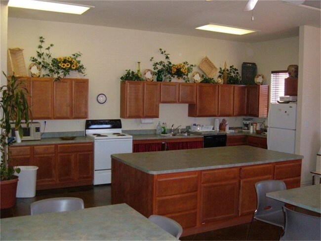 Foto del edificio - 1727 Rathgeber Rd