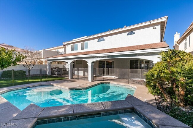 Foto del edificio - 685 Lynmar Ct