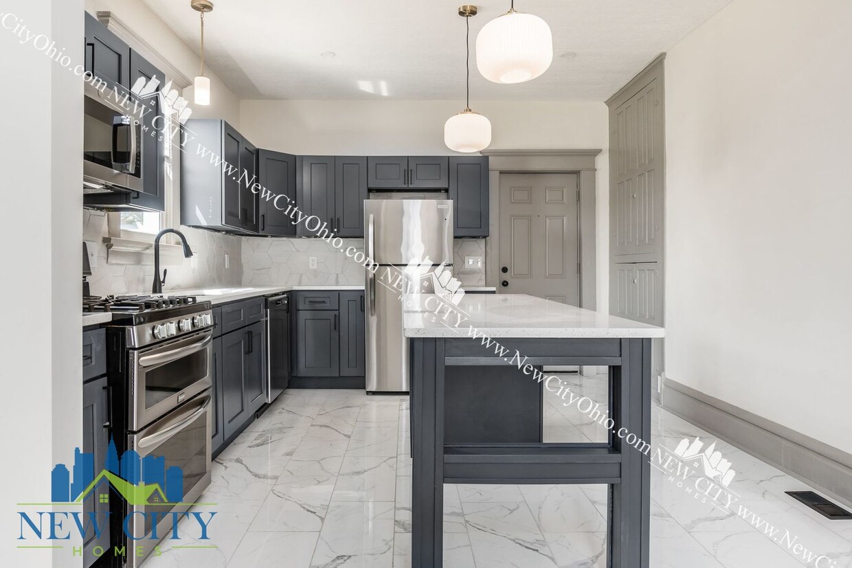 Foto principal - Newly Renovated 3 Bedroom Franklinton Home!