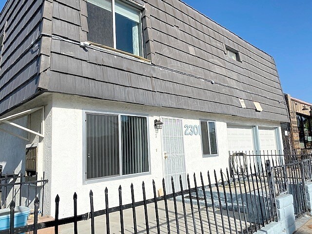 Foto del edificio - 2301 Ocean Park Blvd