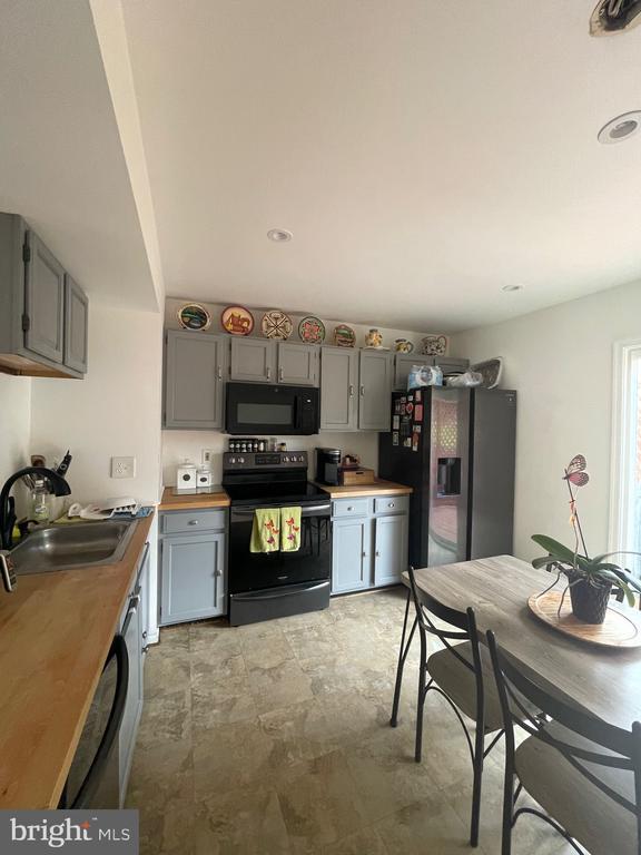 Building Photo - 3078 Antrim Cir
