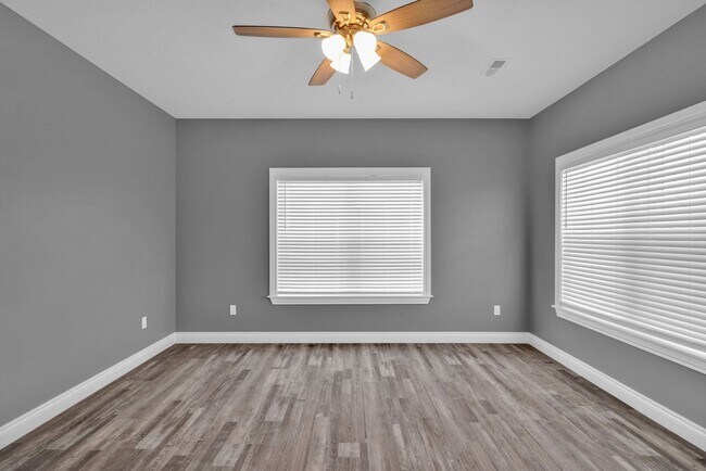 Foto del edificio - Brand New 2-Bed/3-Bath Townhouse in Joplin...