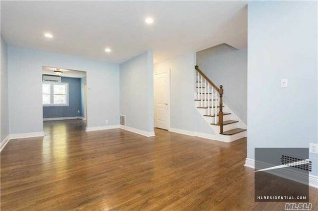 Building Photo - 6905 Trotting Course Ln