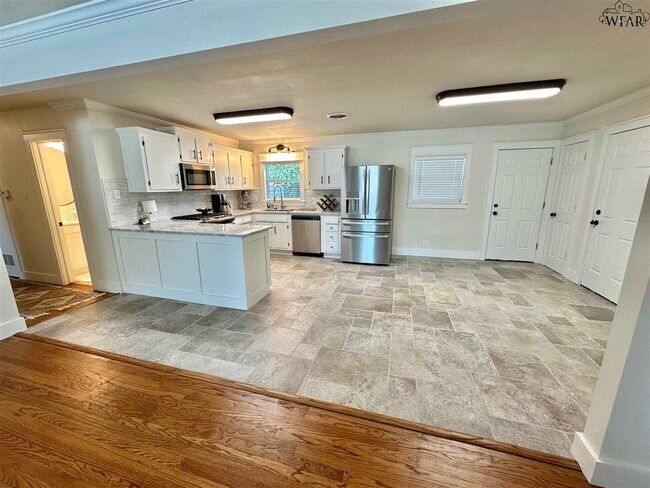 Foto del edificio - 4808 Marsha Ln