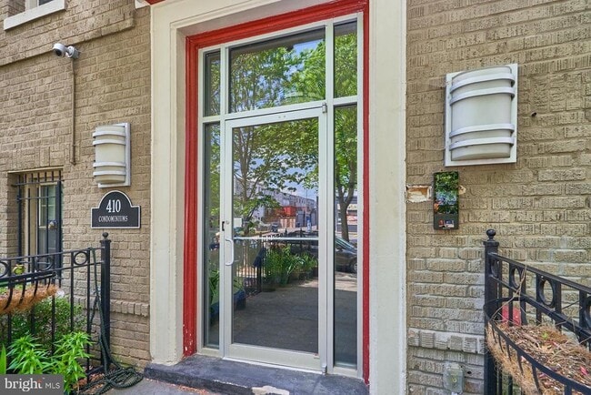 Foto del edificio - 410 15th St NE