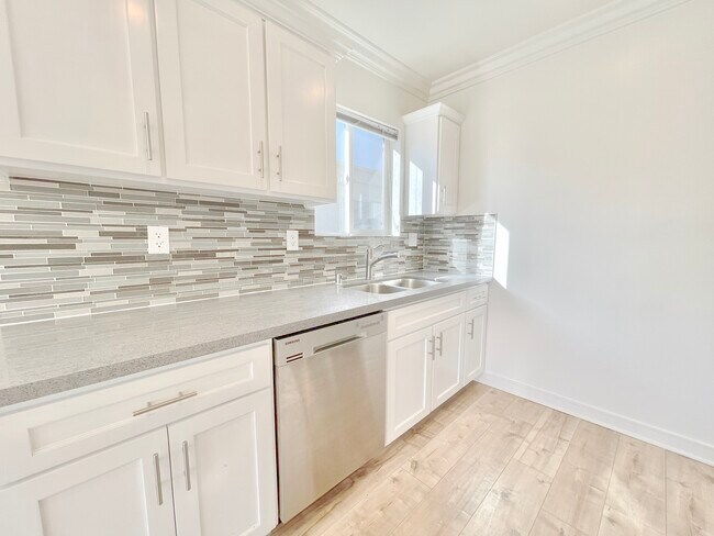 Foto del edificio - 4463 1/2 Rosewood Ave