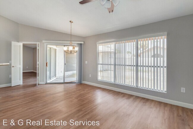 Foto del edificio - 3 br, 2 bath House - 445 S Meadows Dr