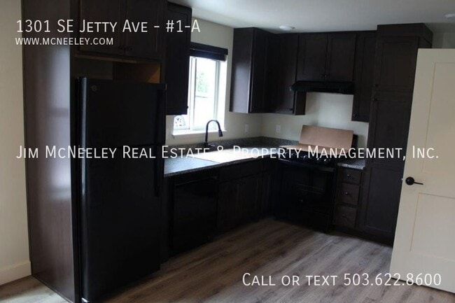 Foto del edificio - 1301 SE Jetty Ave