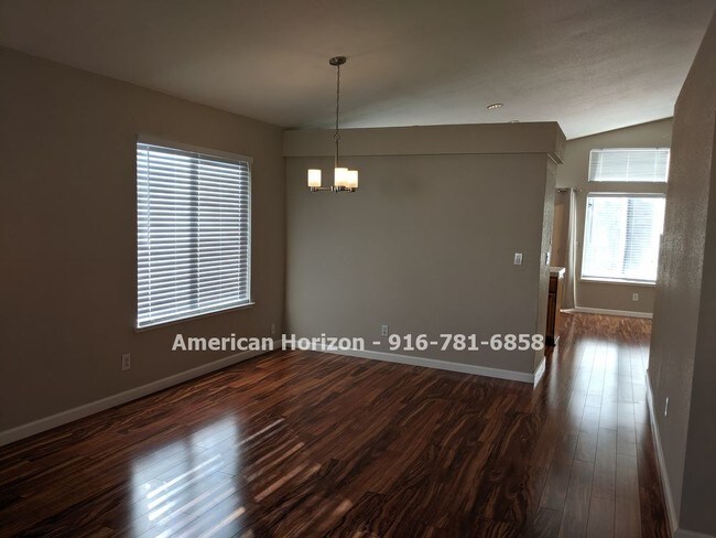 Foto del edificio - LEASED-West Roseville singe story 3 bedroom
