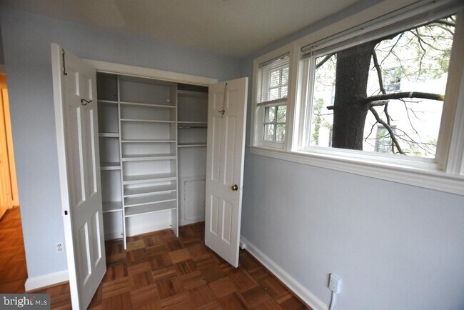 Foto del edificio - 3520 Cumberland St NW