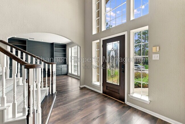 Foto del edificio - 18415 Tranquility Dr