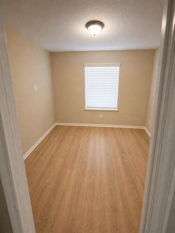 Building Photo - 1105 Green Meadow Dr