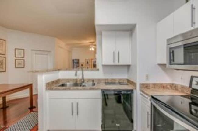 Photo - 3302 N 7th St Apartment