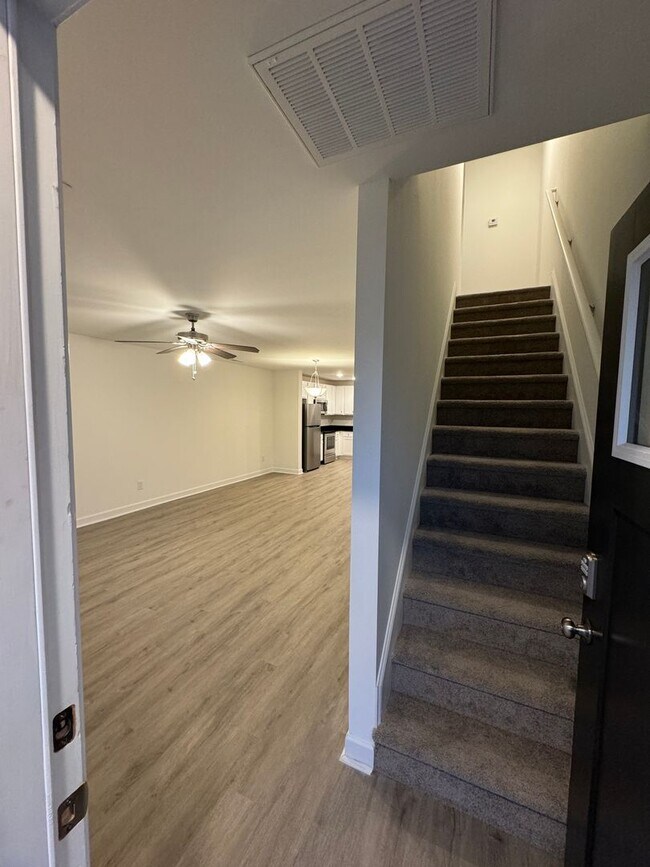 Foto del edificio - 248 E 26th St