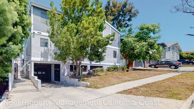 Building Photo - 2 br, 1.5 bath House - 633 Hardin Drive  U...