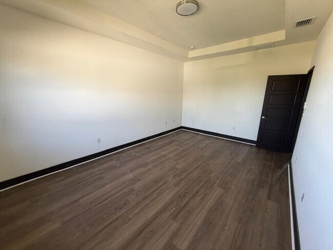 Foto del edificio - 9143 NW 161st St