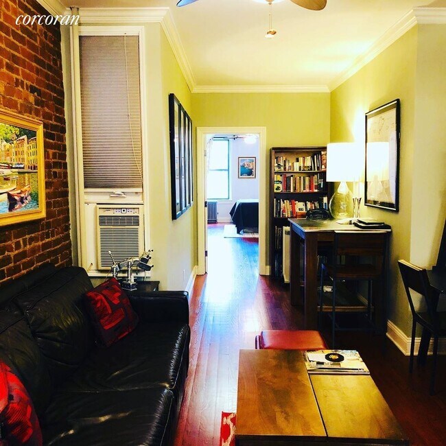 Foto del edificio - 516 E 84th St