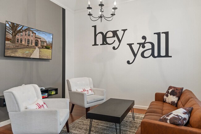 Foto del edificio - 3209 Normandy Dr