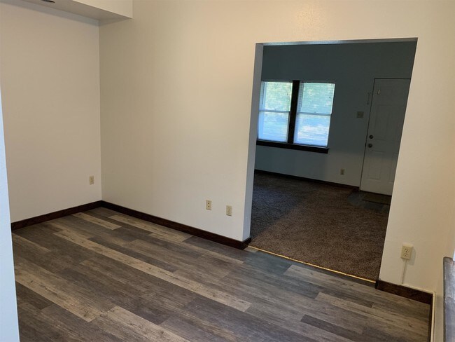 Foto del edificio - 1224 7th Ave N