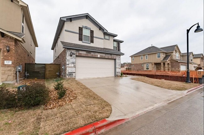 Building Photo - 3651 Sandy Brook Dr