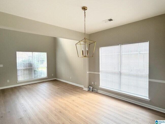 Foto del edificio - 4127 Forest Lakes Rd
