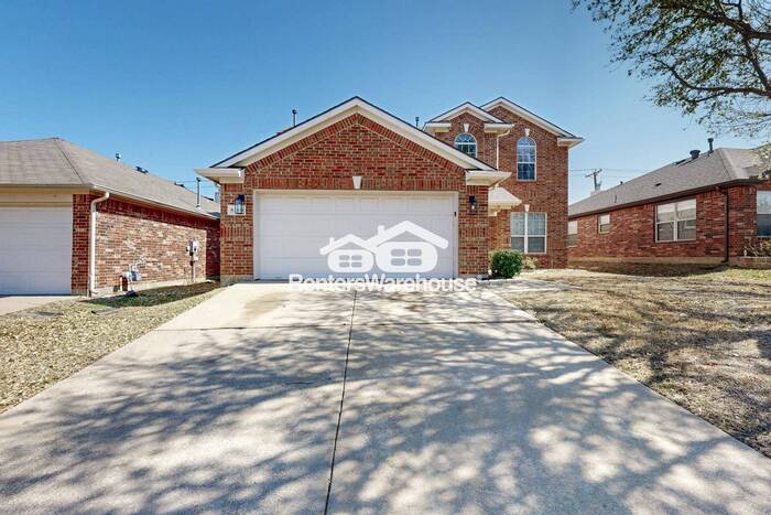 Foto principal - MOVE IN READY - 4 BED/2.5 BATH - ARLINGTON...