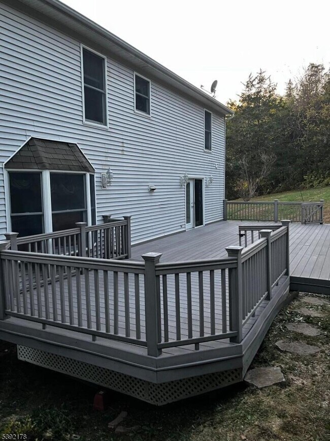 Foto del edificio - 534 Hope Blairstown Rd