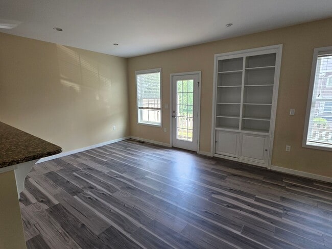 Building Photo - Wiltree Court-269