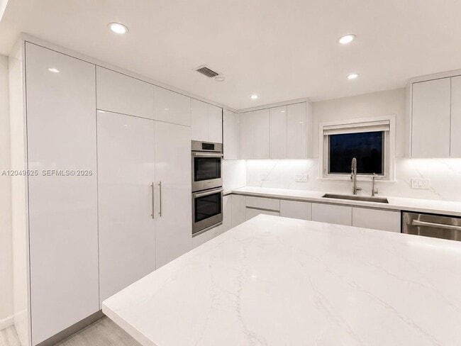 Foto del edificio - 2616 Oakbrook Ct