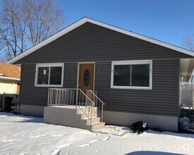 Building Photo - 1721 Hebron Ave