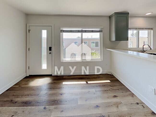 Building Photo - 4178 32nd St Apt 7