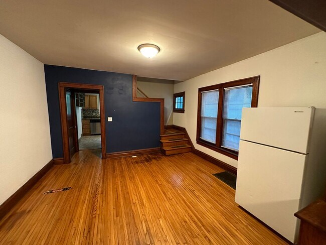 Foto del edificio - 178 E Tompkins St
