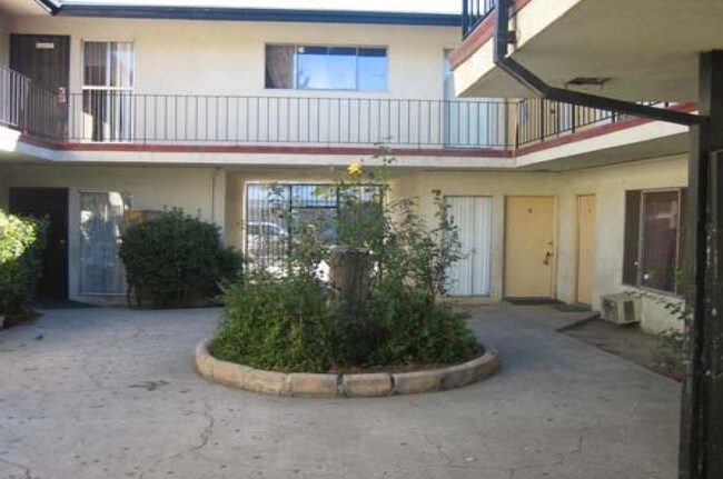 Foto del edificio - Darby Palace