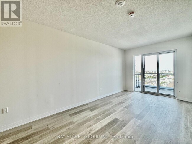Building Photo - 15-1515 Watergarden Dr