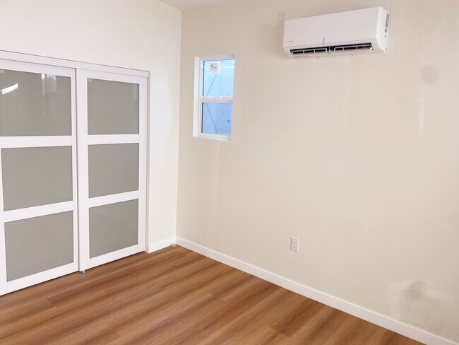 Bedroom - 316 Ulysses St
