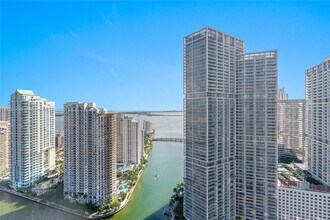 Building Photo - 300 Biscayne Blvd Way